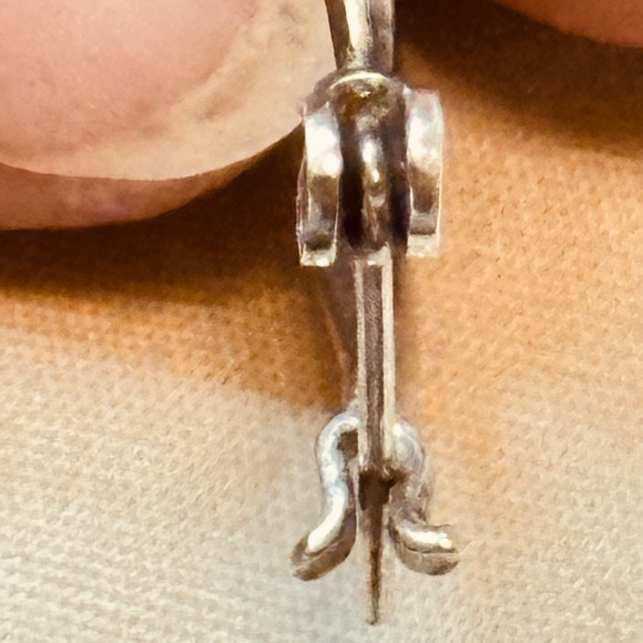 925 Sterling Silver Oval Hoop Earrings Top Bar Snap EUC - Picture 8 of 13